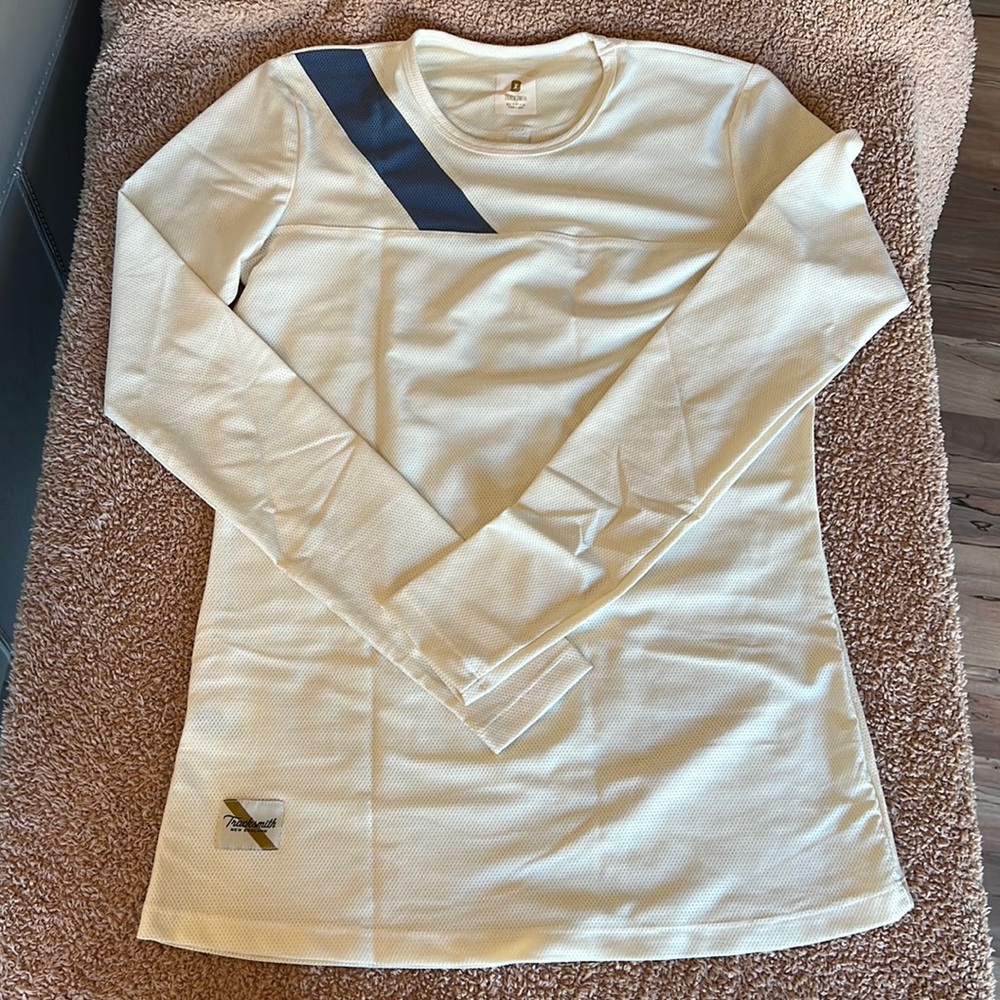 Original Tracksmith Van Cortlandt Women’s Longsleeve - Ivory/Slate Size Small